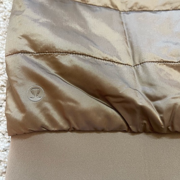 Women’s Reversible Lululemon Non-Stop Bomber jacket. - Picture 5 of 6